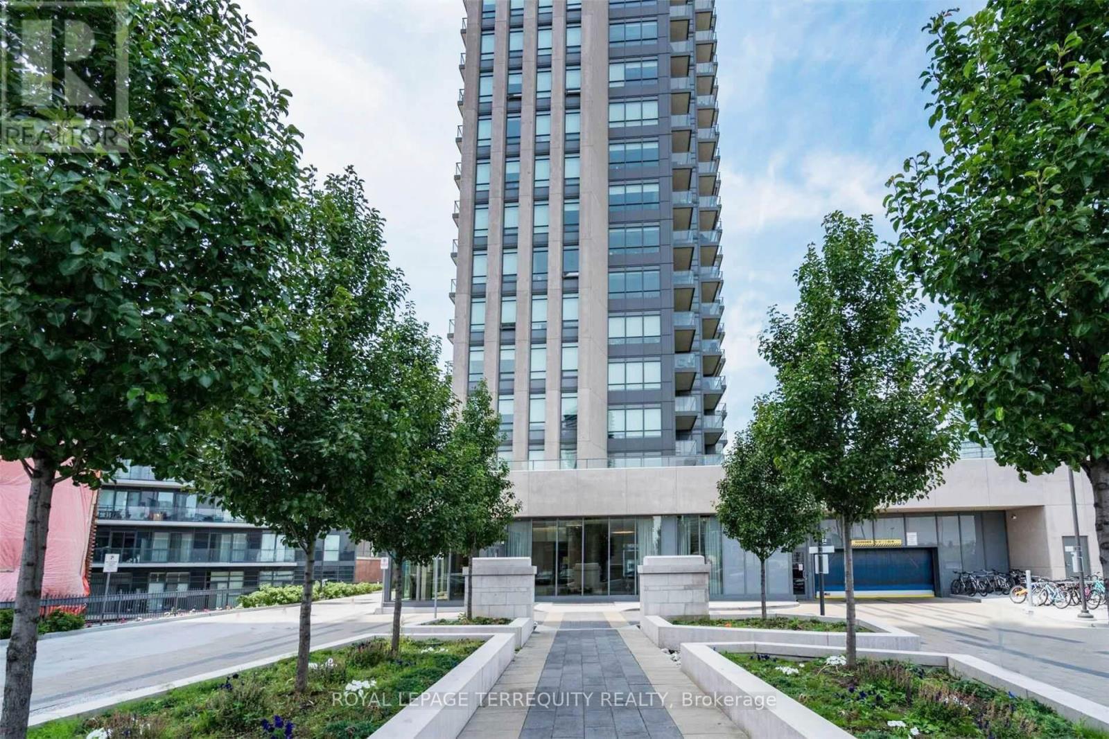 3306 - 36 PARK LAWN ROAD