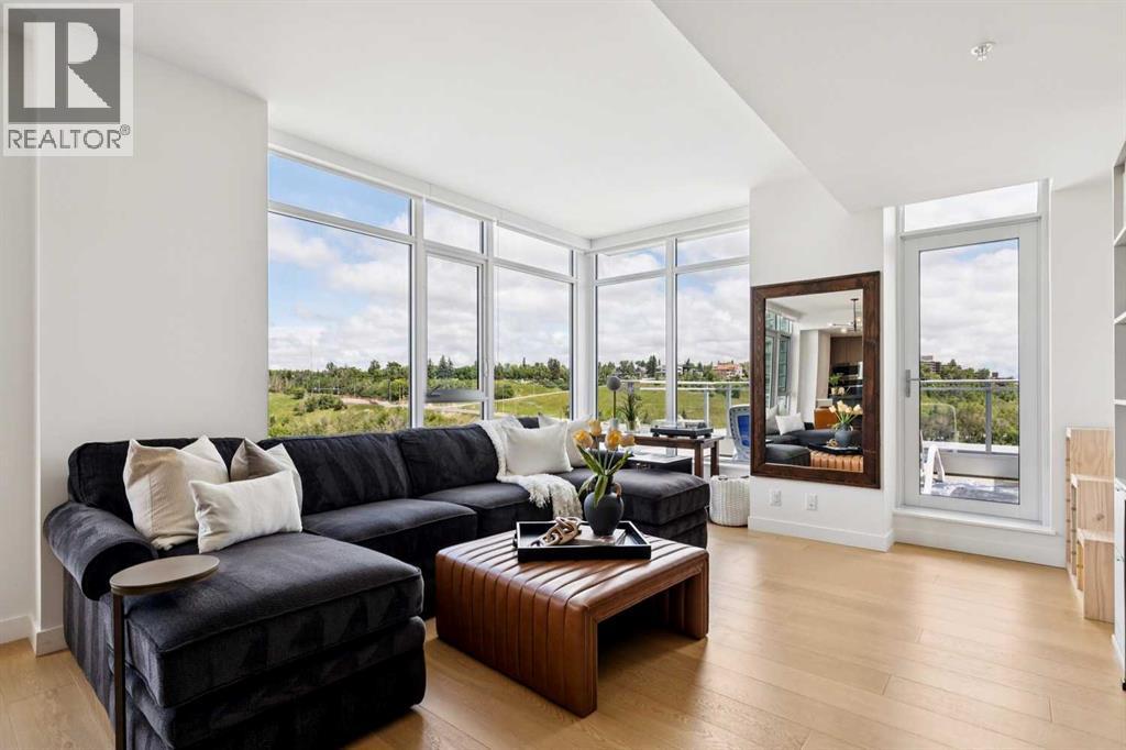 901, 118 Waterfront Court SW