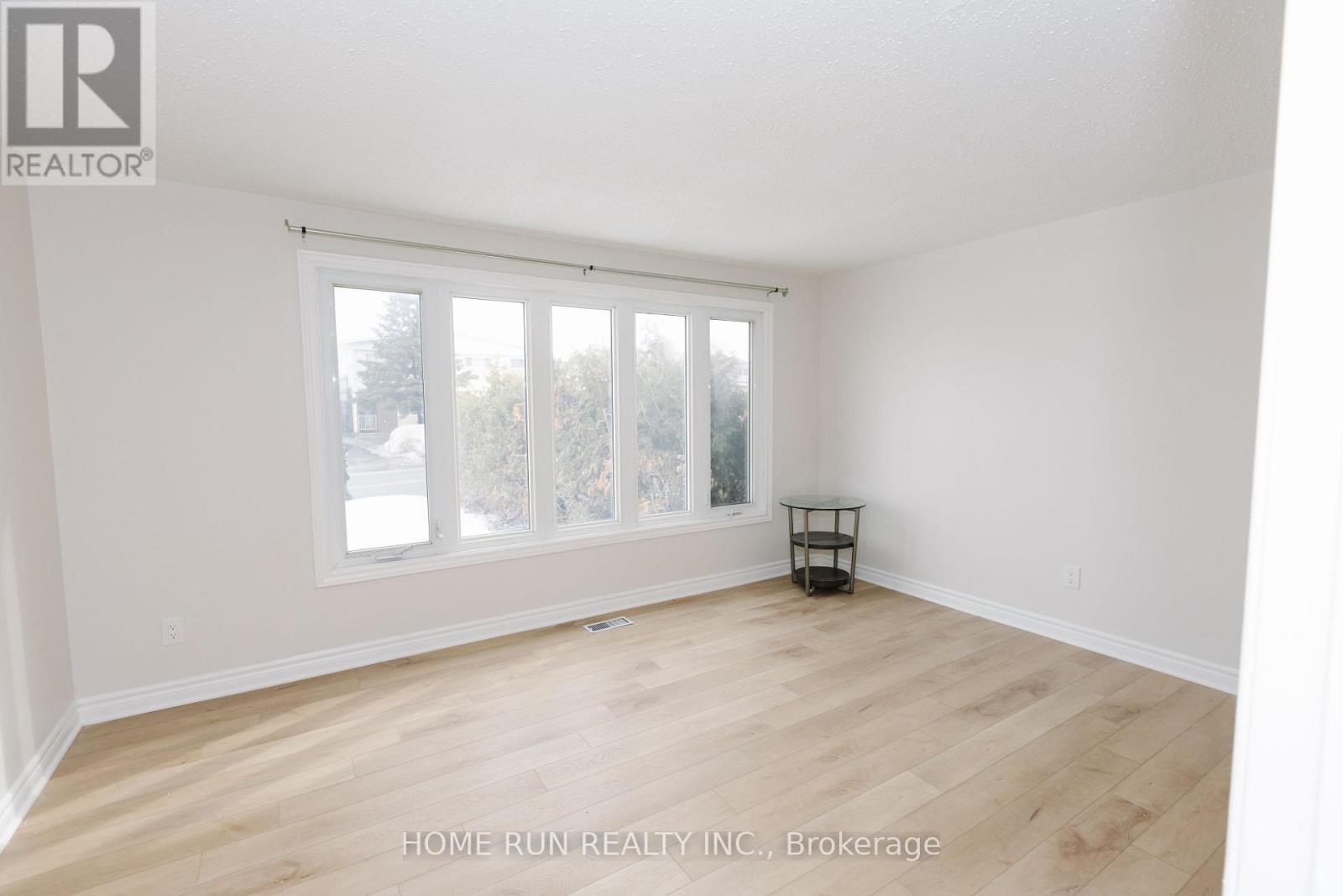 1285 MEADOWLAND DRIVE