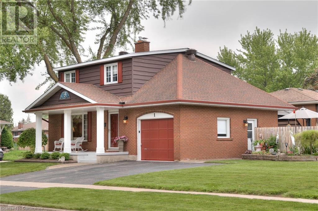1 KINGFISHER Drive
