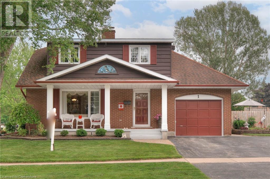 1 KINGFISHER Drive