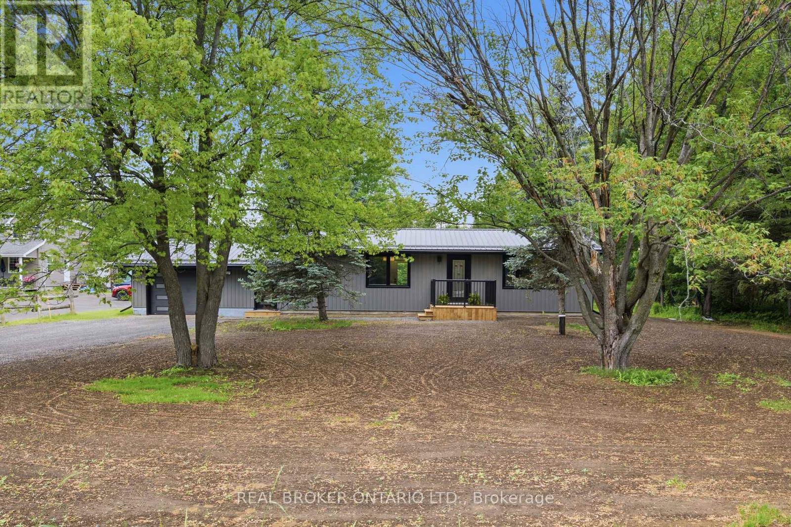 2627 DONNELLY DRIVE
