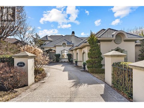 998 Skeena Drive Kelowna BC V1V2K7