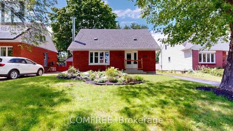 1622 DRAKE AVENUE Ottawa ON K1G0L8