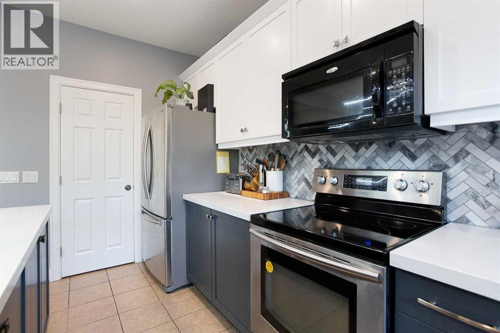 2016 Windsong Drive SW