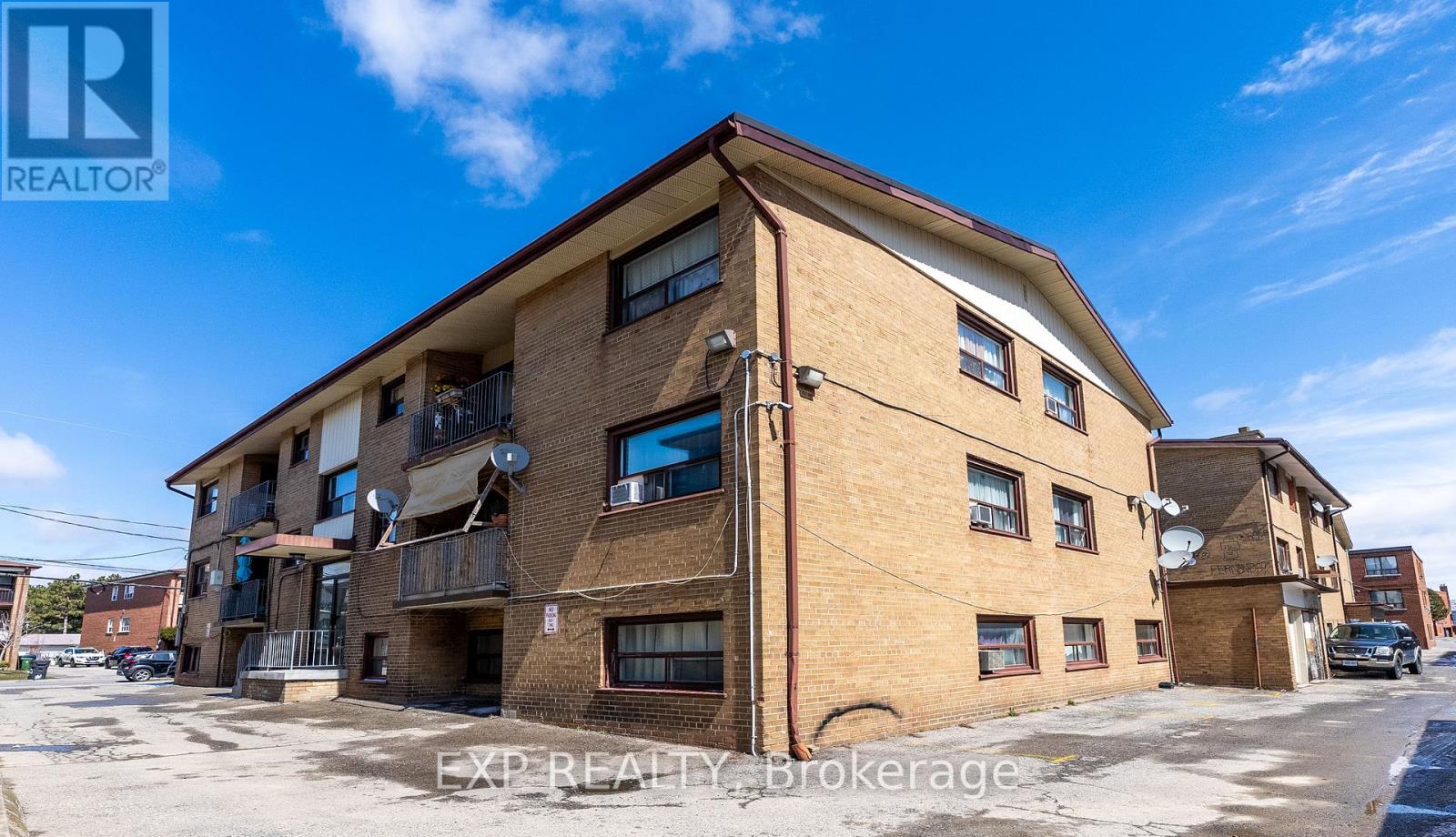 41 WASDALE CRESCENT