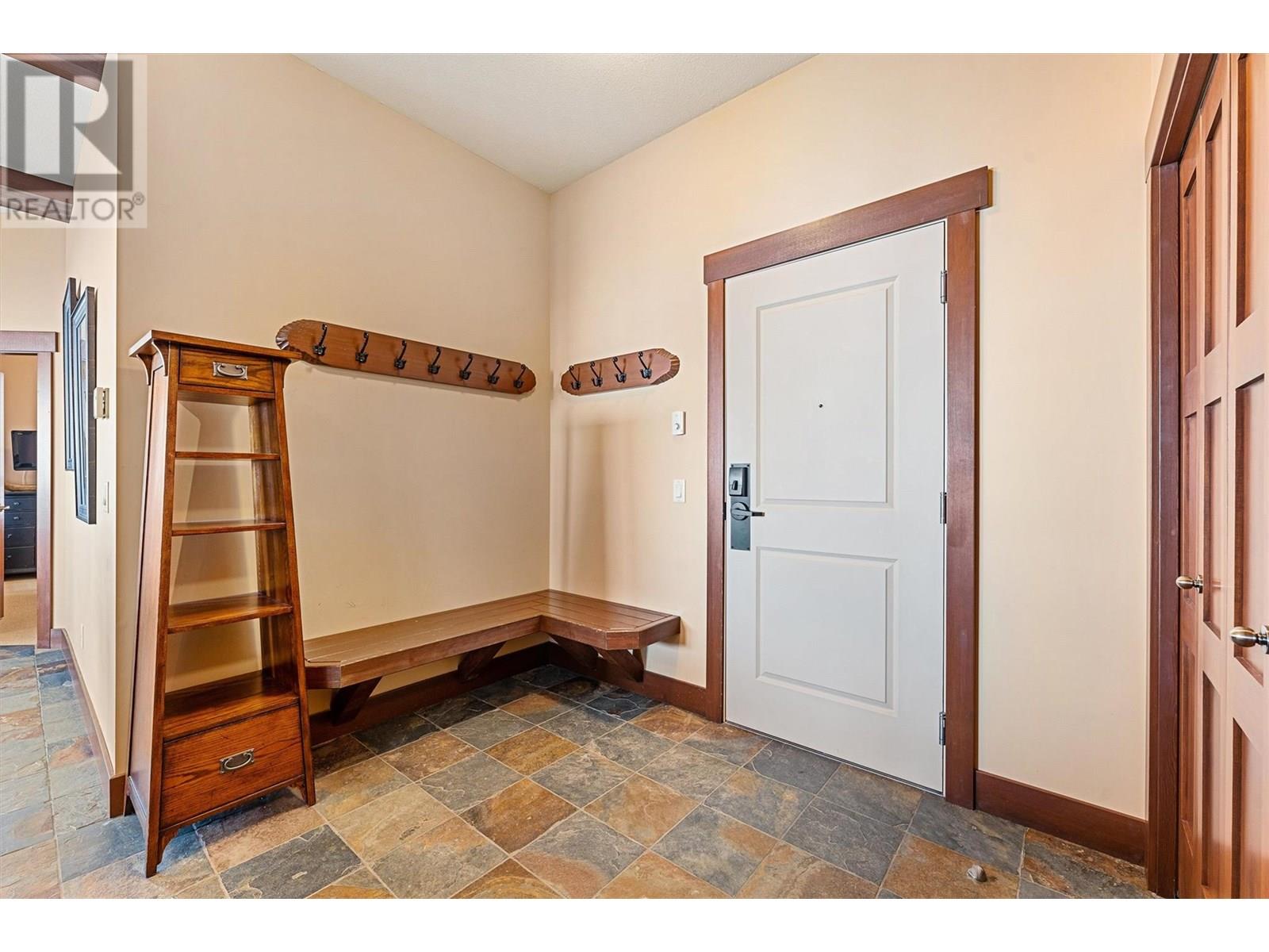 375 Raven Ridge Road Unit# 404