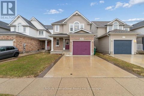 95 HOUGHTON STREET Cambridge ON N3C4L2