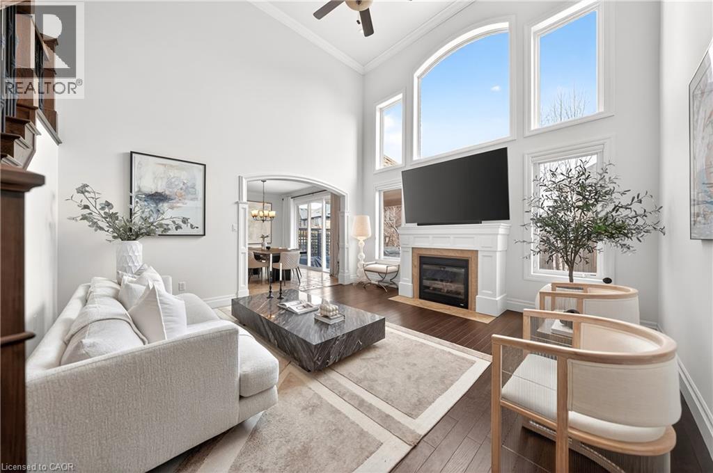 325 DEERFOOT Trail