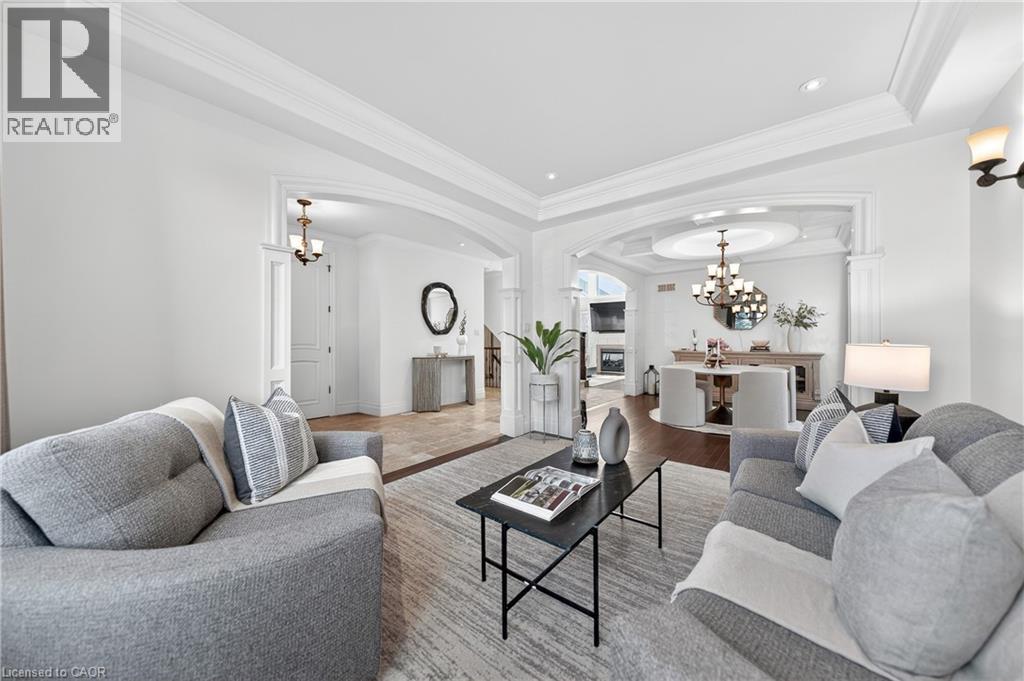 325 DEERFOOT Trail