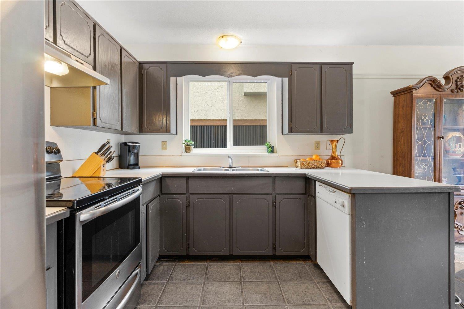 45349 MCINTOSH DRIVE|Chilliwack Proper South