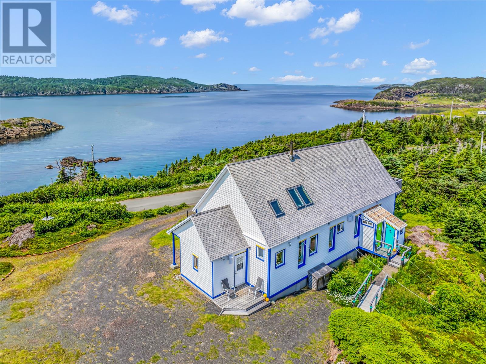 4 Green Cove Road