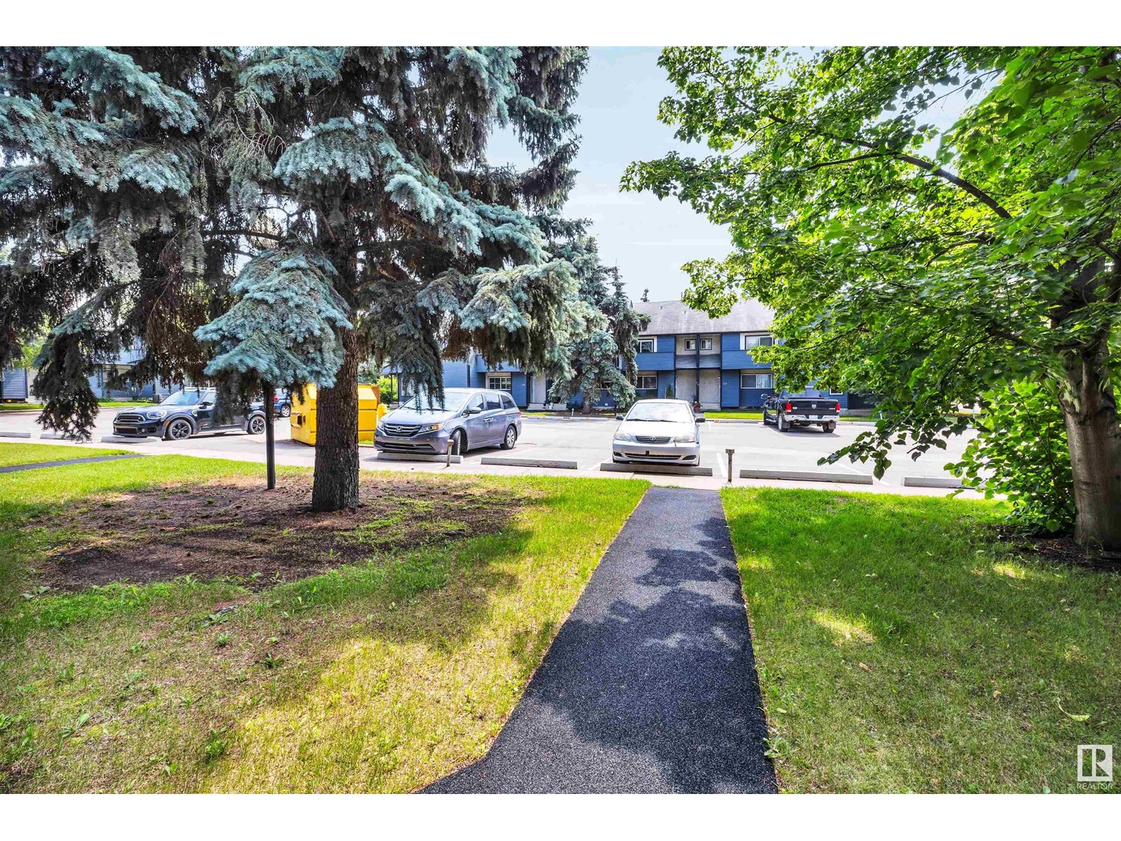 #103 81 GRANDIN RD