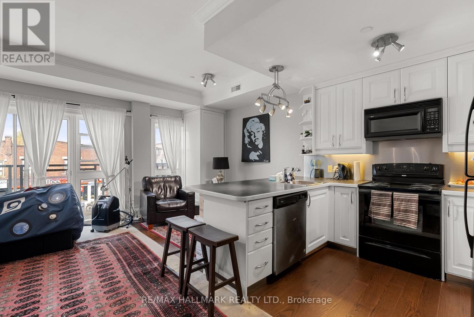 2151 DANFORTH AVENUE