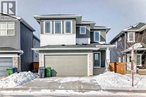 375 Dawson Harbour Court Chestermere AB T1X1Z6