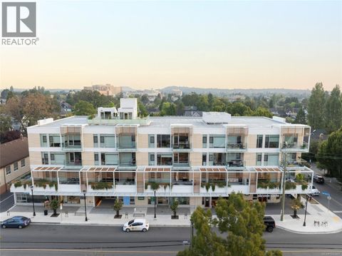 301 1916 Oak Bay Ave Victoria BC V8R1C7