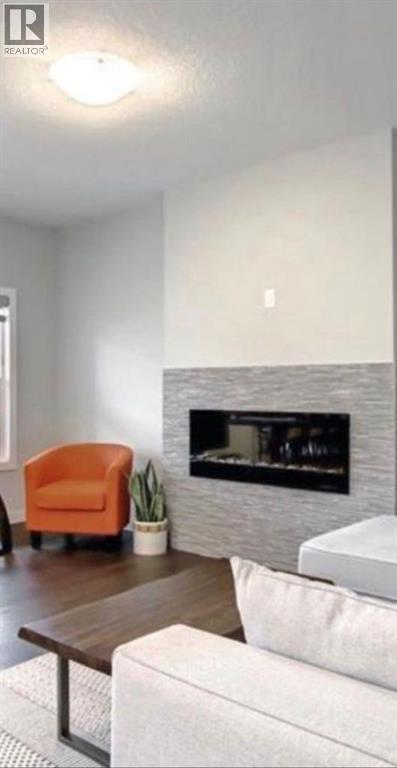 14 Belvedere Point SE