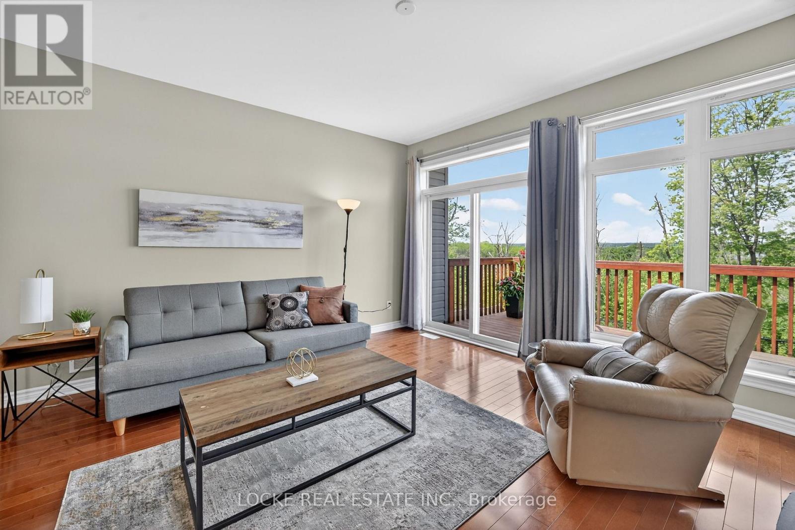 639 BAIE-DES-CASTORS STREET
