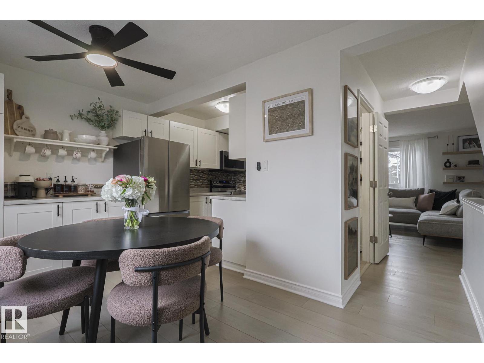 663 ABBOTTSFIELD RD NW