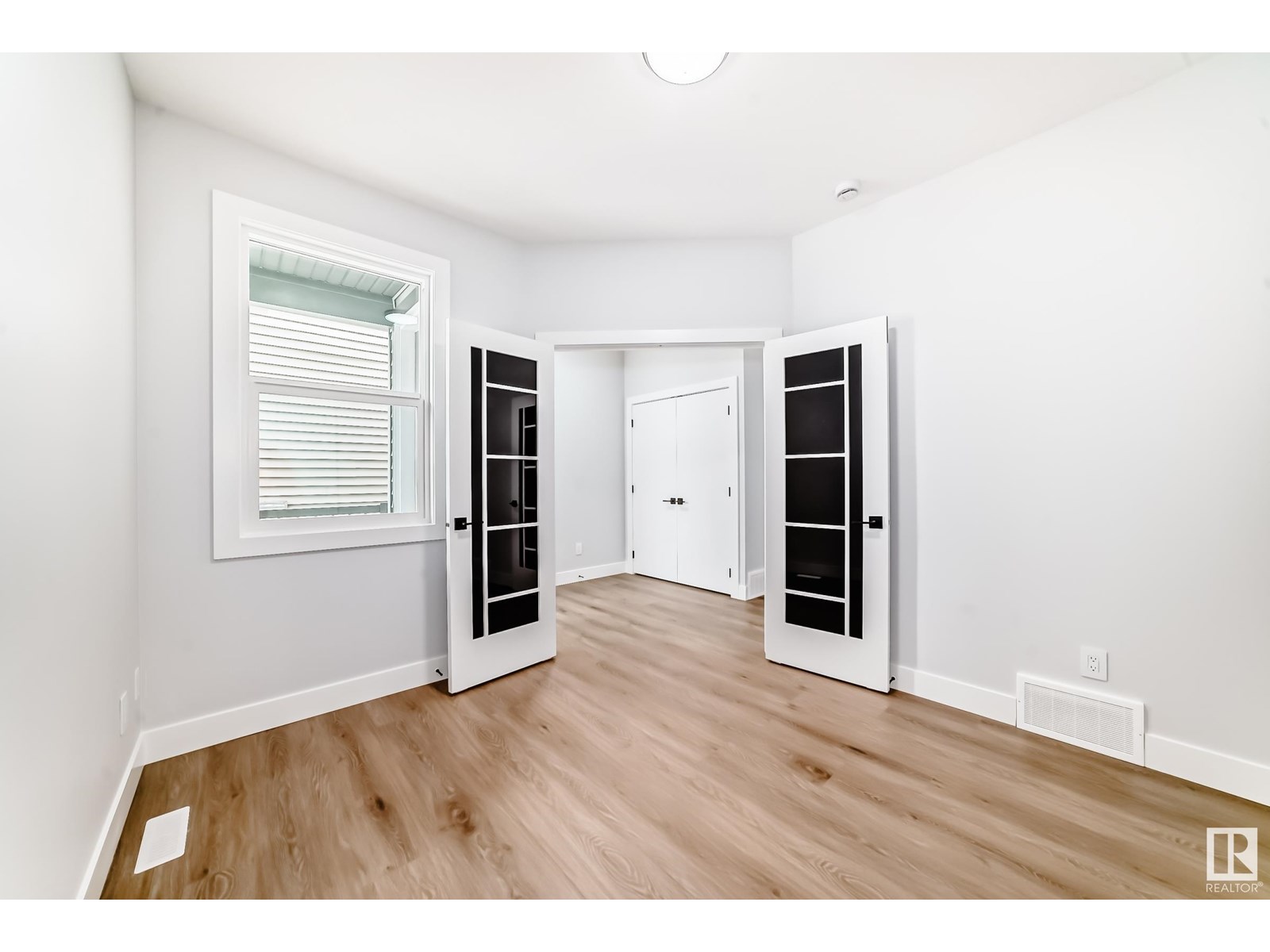 59 Waverly WY