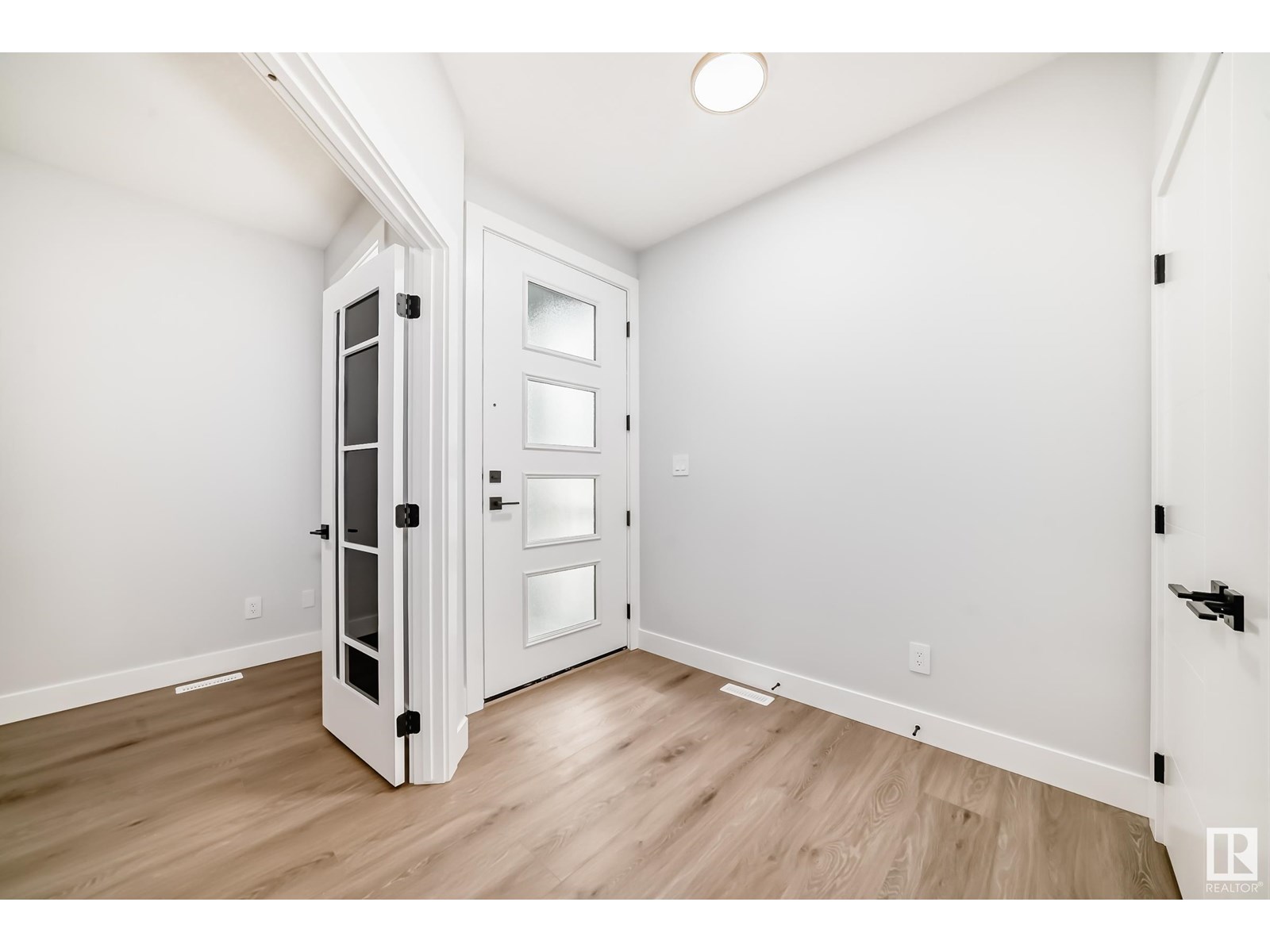 59 Waverly WY