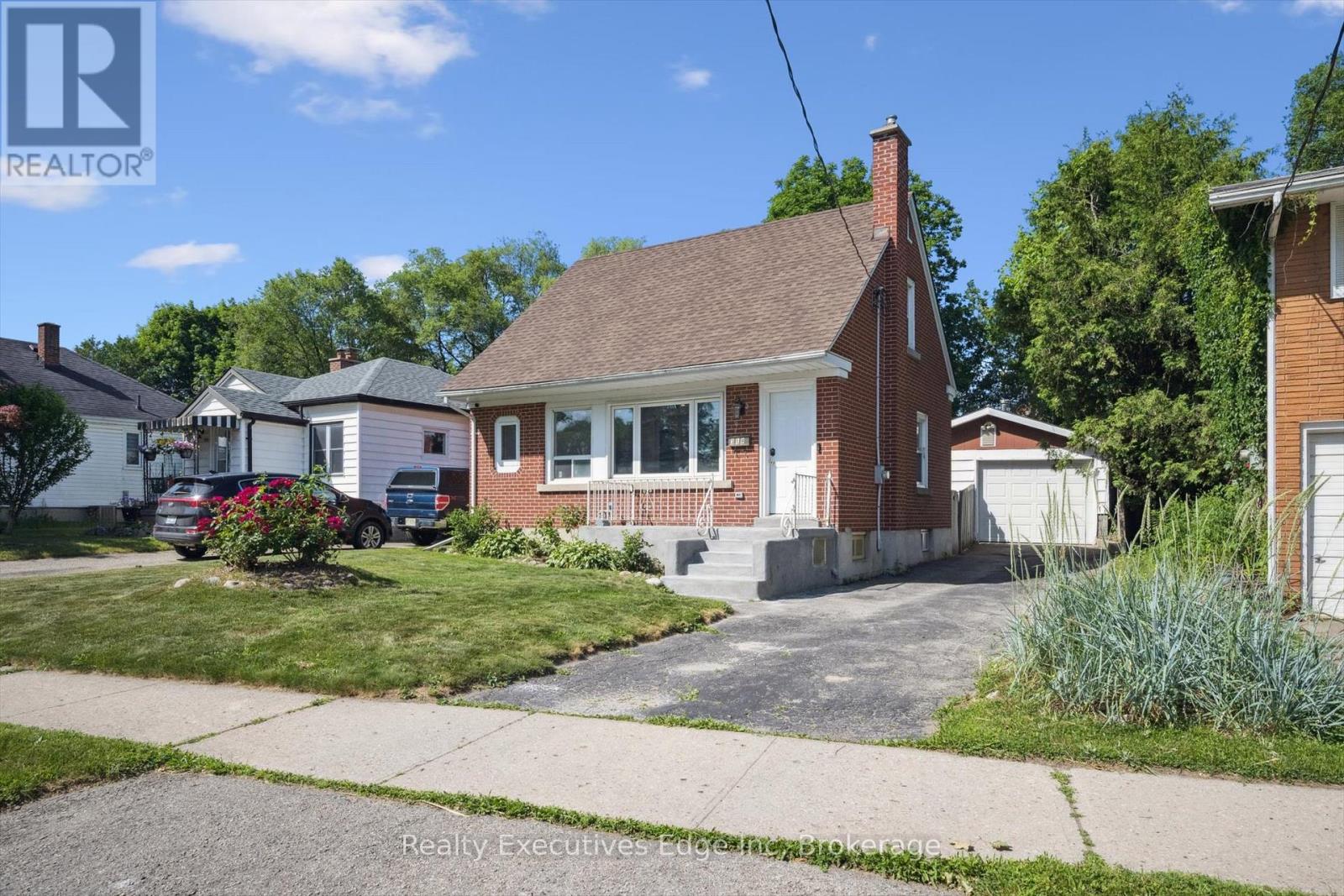 319 CLIFTON ROAD