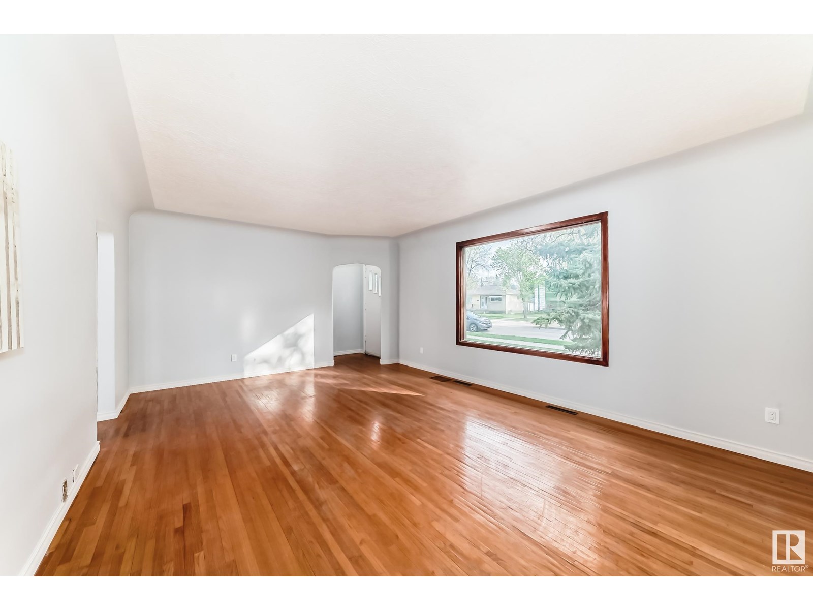 13003 Sherbrooke AV NW