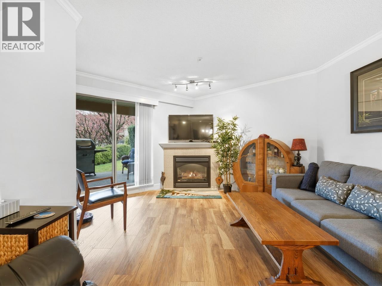 207 78 RICHMOND STREET