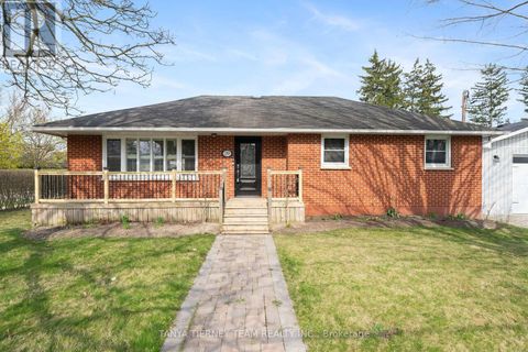 29 QUEEN STREET Whitby (Brooklin) ON L1M1C5