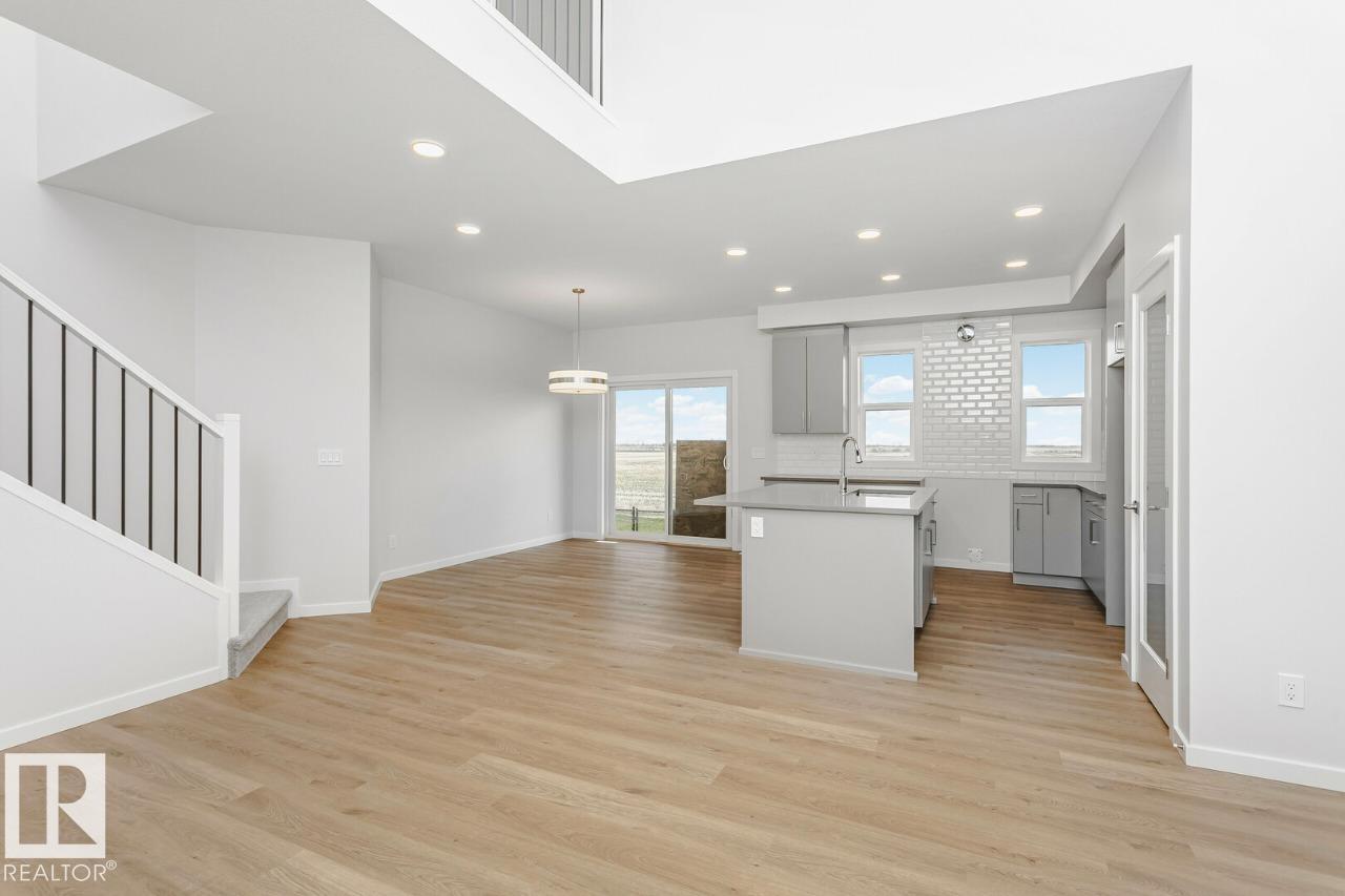 264 Lodge Pole PL