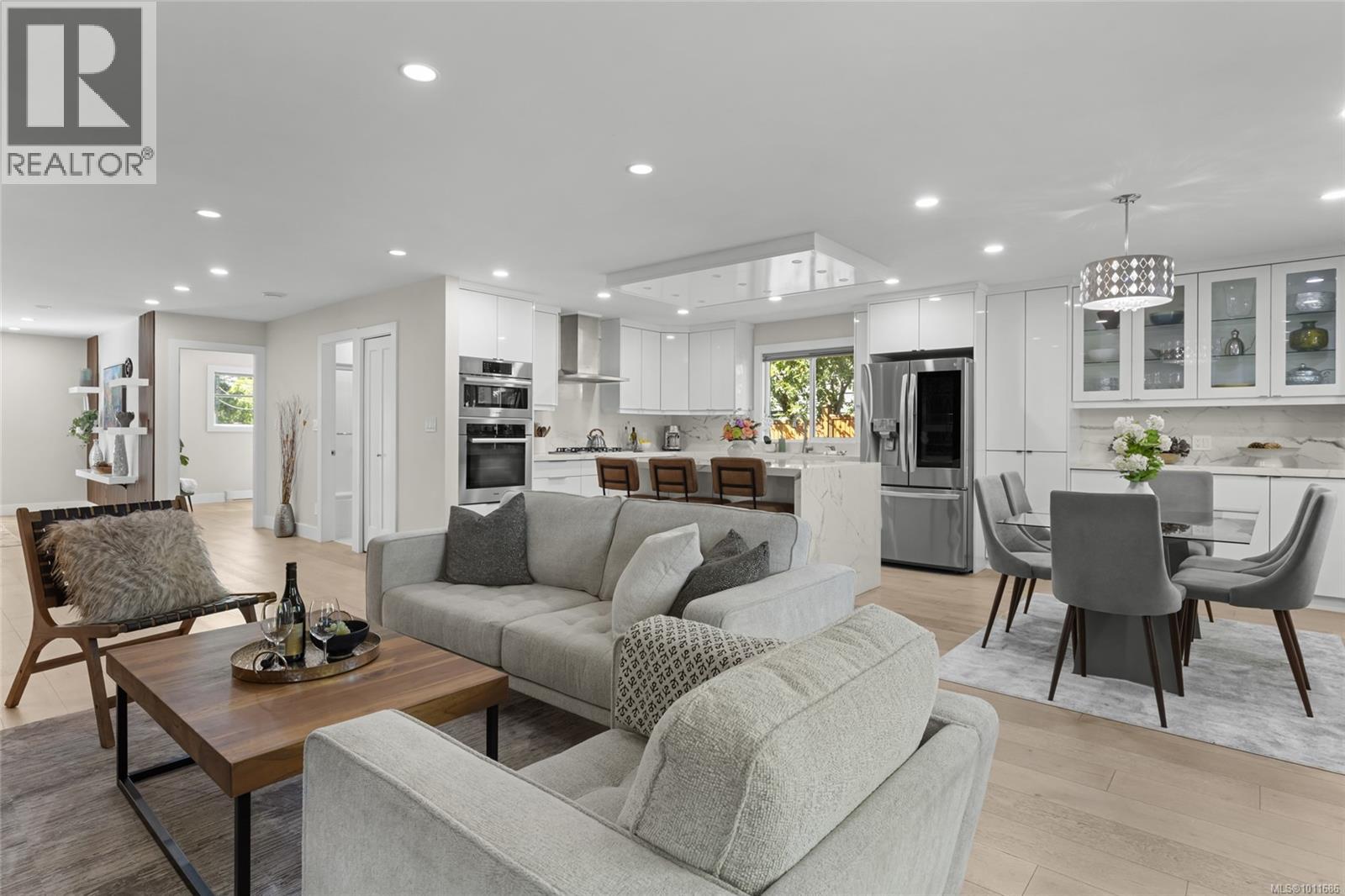 4238 Hayden Crt
