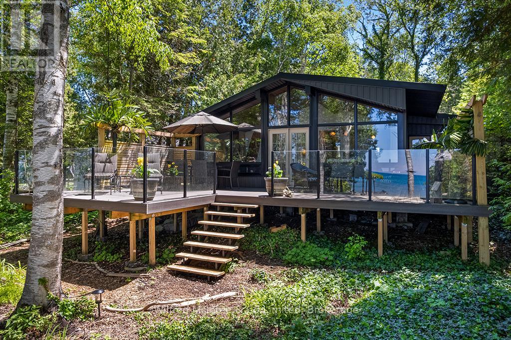 925 BRUCE ROAD 13