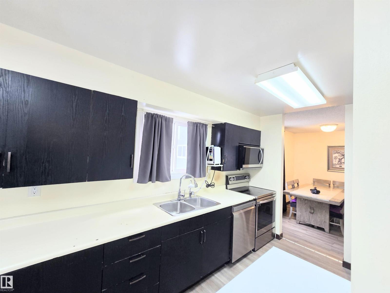 #2 4403 RIVERBEND RD NW