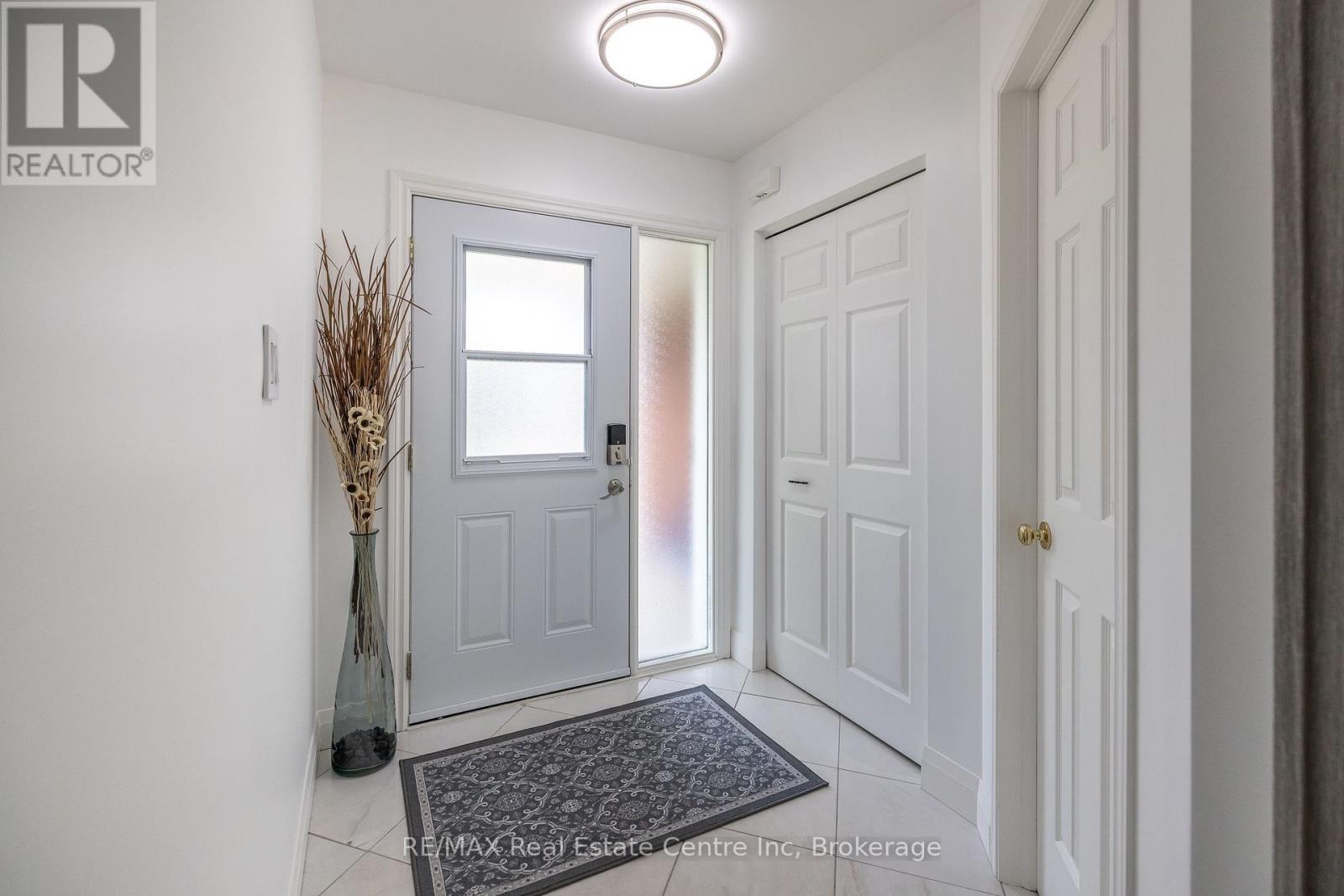 6 KEARNEY STREET
