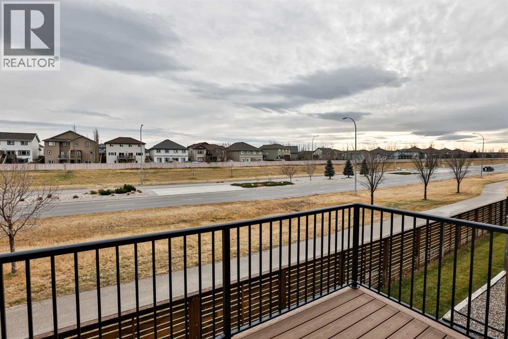 4, 73 Aquitania Circle W