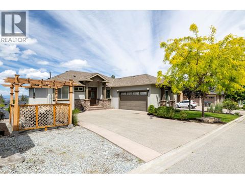 368 Trumpeter Court Kelowna BC V1W5J4