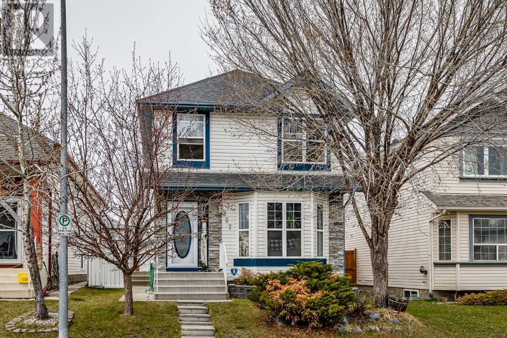 327 Arbour Grove Close NW