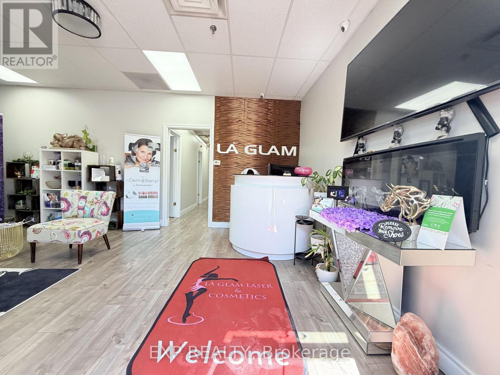 #36 - 5004 TIMBERLEA BOULEVARD