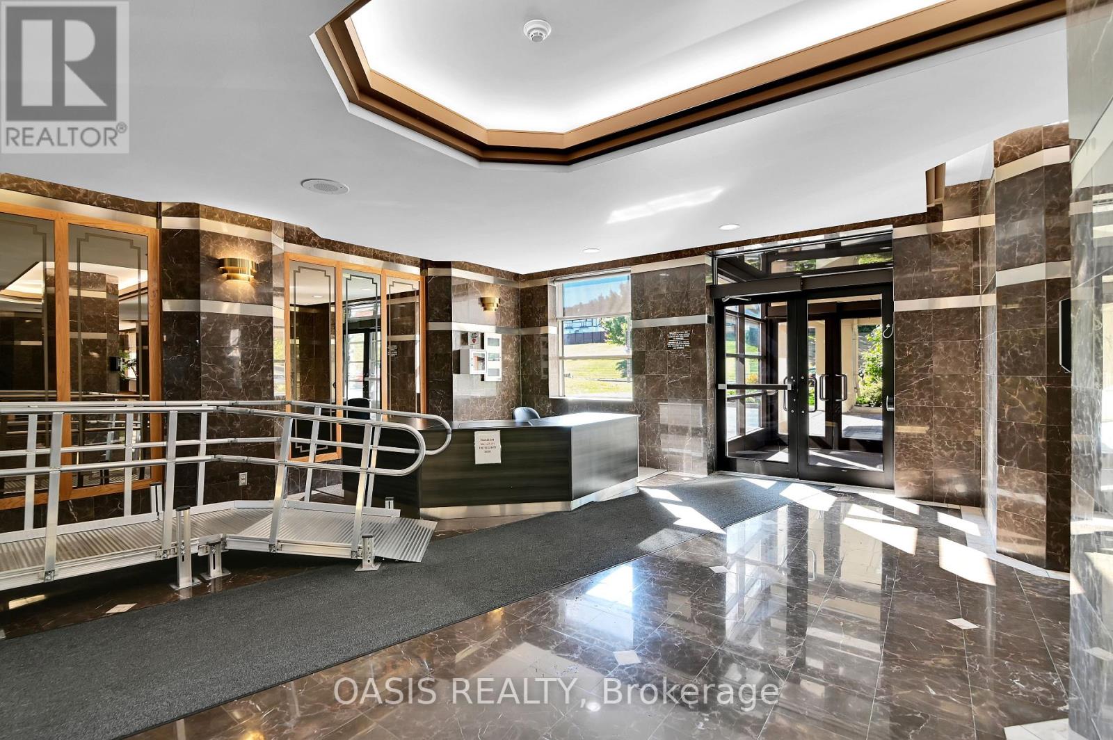 1108 - 2760 CAROUSEL CRESCENT