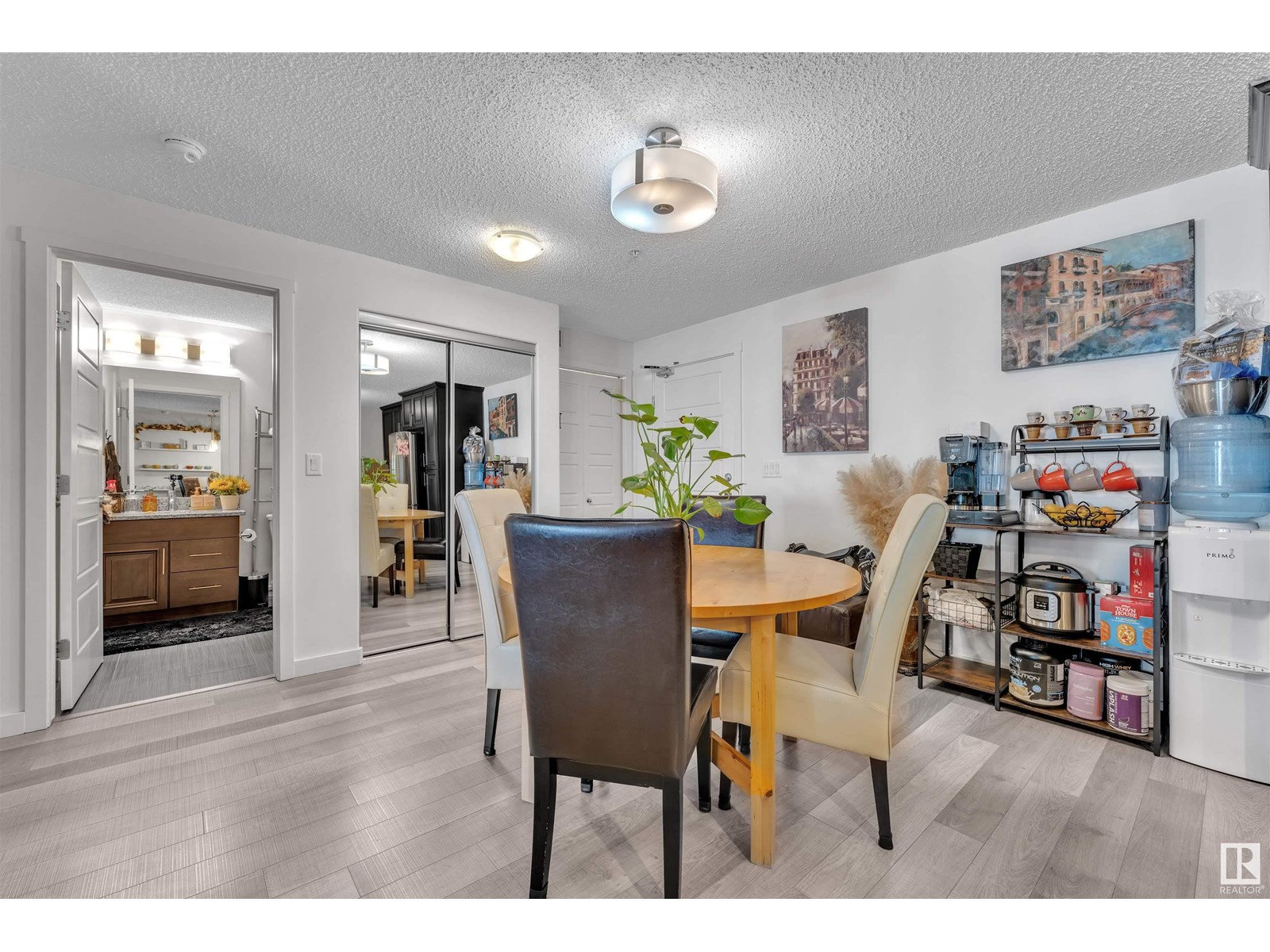 #228 6076 SCHONSEE WY NW