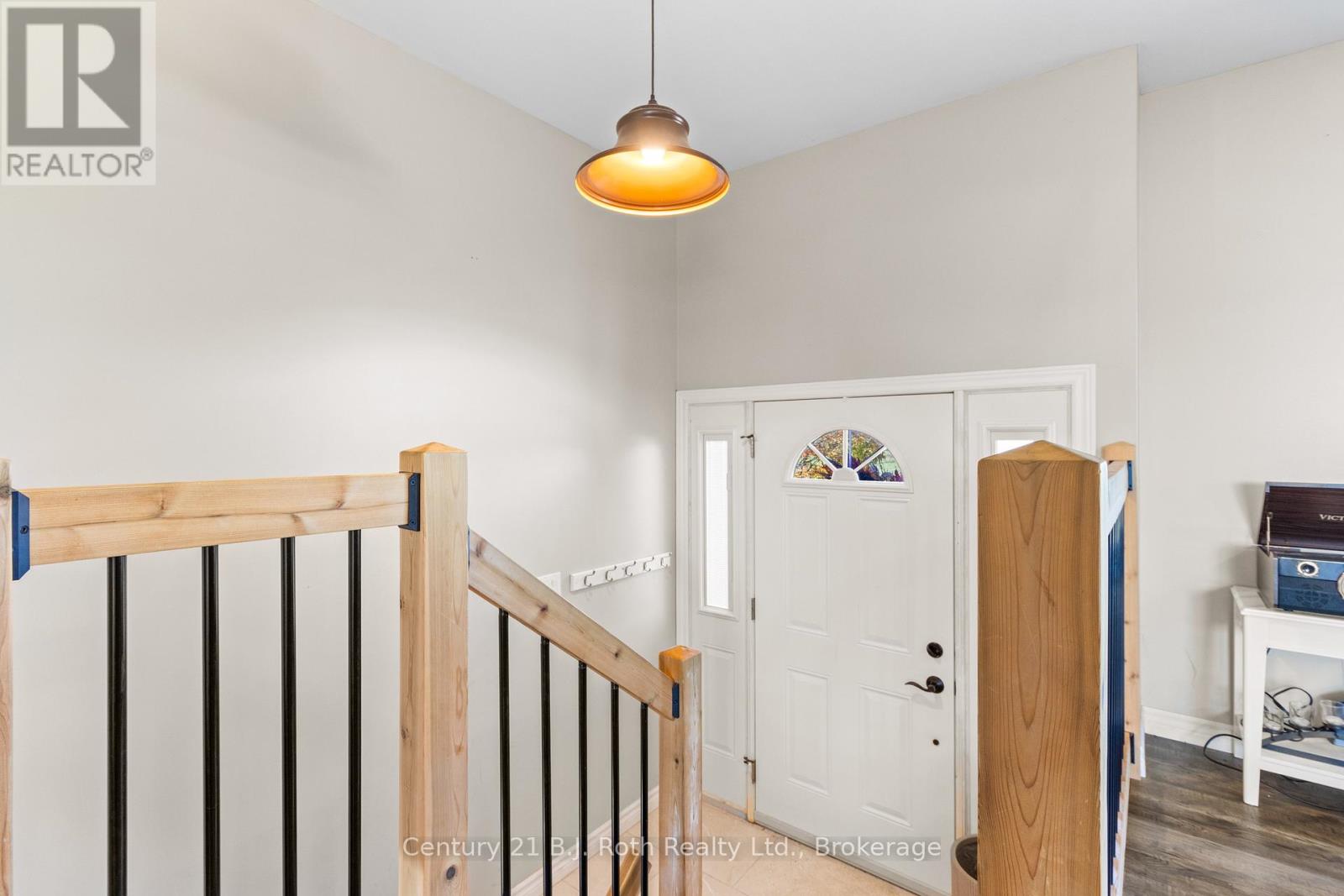 21388 GREY RD 16