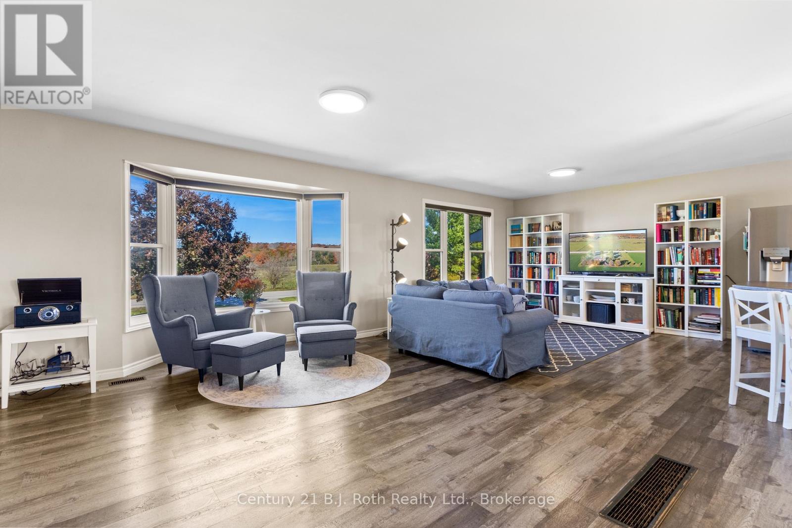21388 GREY RD 16