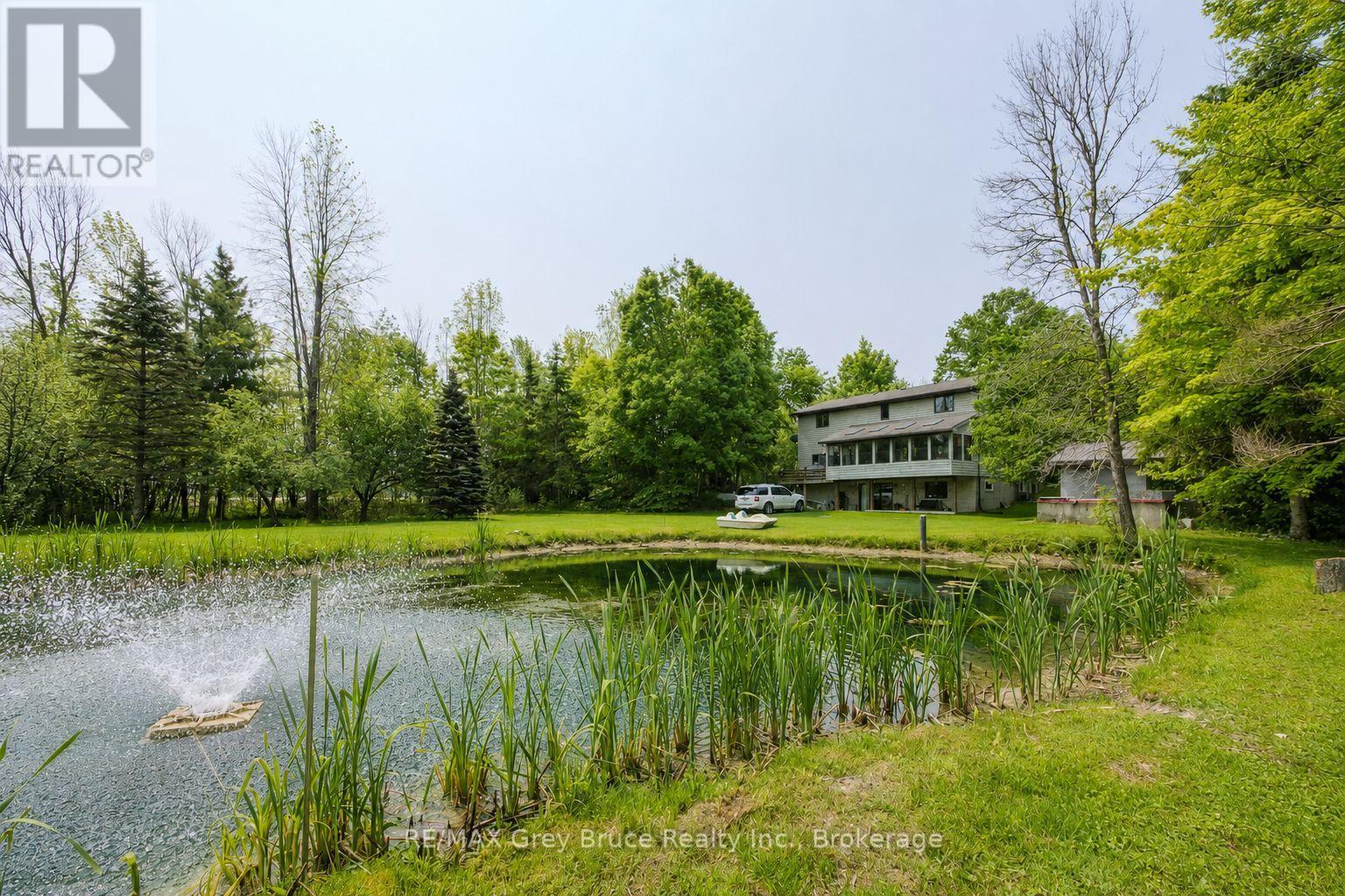 1033 BRUCE ROAD 9
