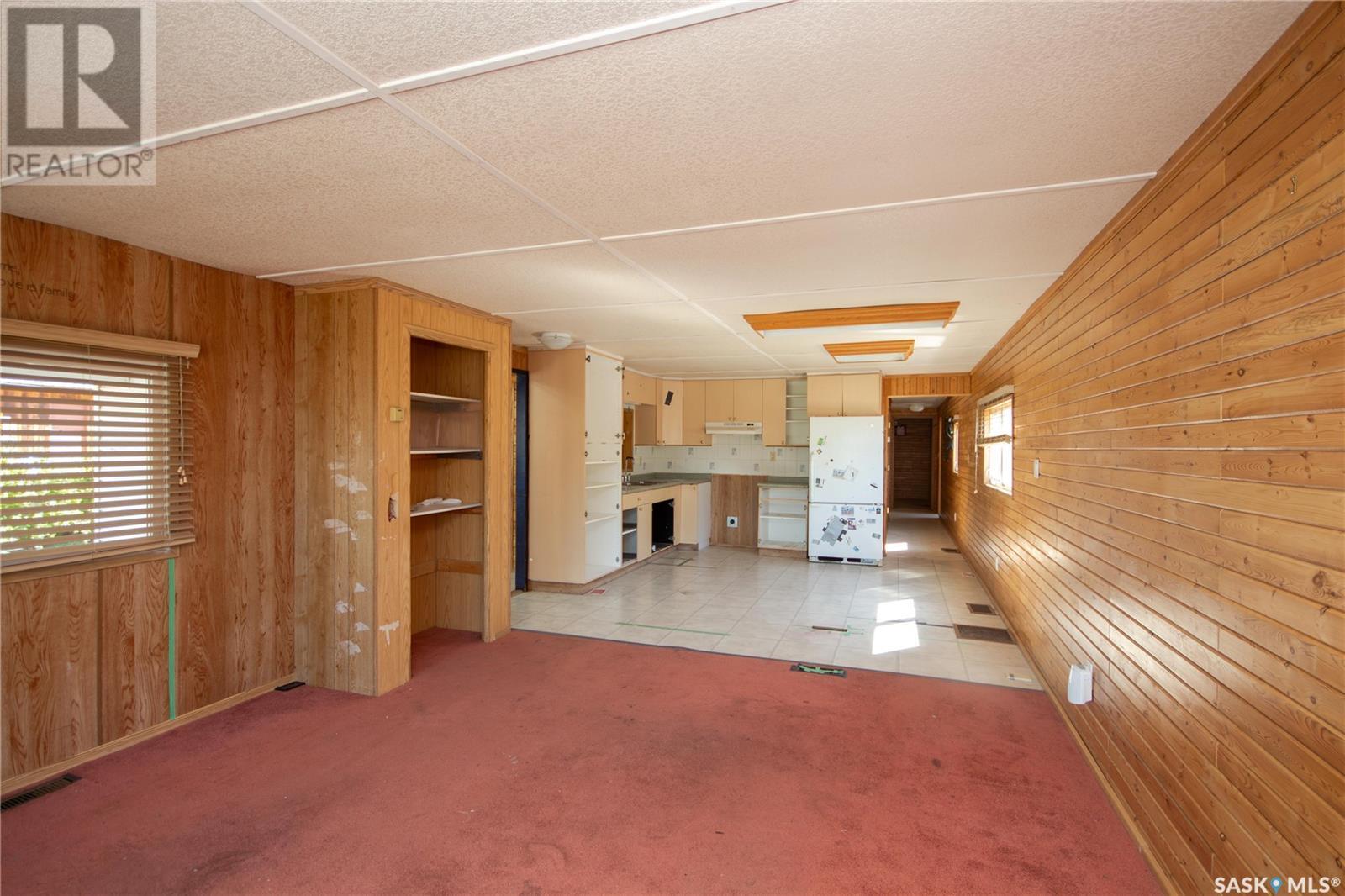 12 Highland AVENUE