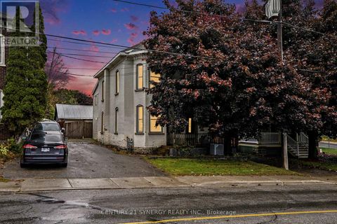 17 ELMSLEY STREET Smiths Falls ON K7A3P1