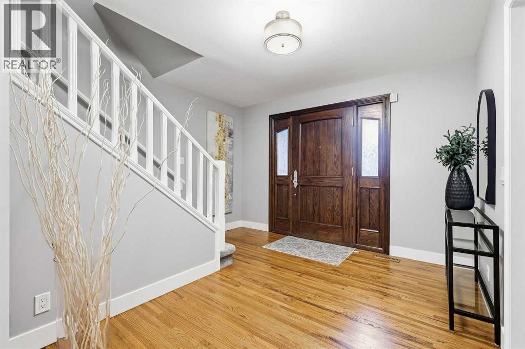 723 Willamette Drive SE