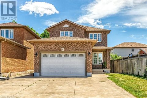 4 SPARTAN Court Stoney Creek ON L8E6A4