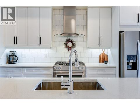 12075 Oceola Road Unit# 48 Lake Country BC V4V1H1