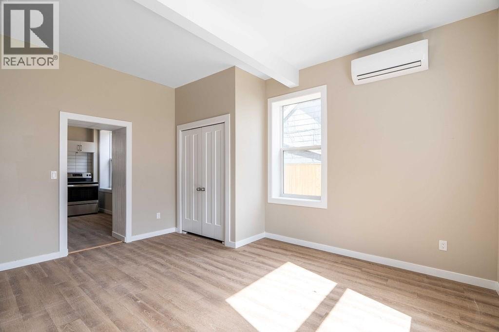 131 Margaret AVENUE Unit# 2