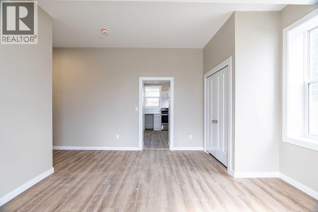 131 Margaret AVENUE Unit# 2